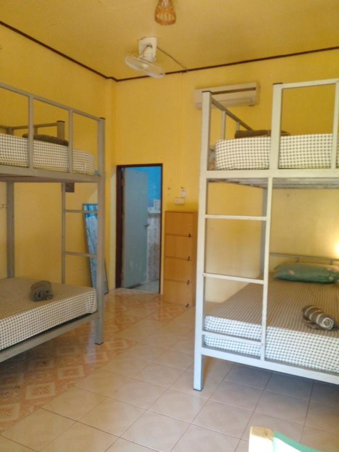 Hill Station Hostel At Chor Chaba Ko Kut Luaran gambar