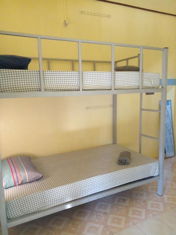 Hill Station Hostel At Chor Chaba Ko Kut Luaran gambar